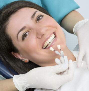 В чем плюсы имплантации зубов под ключ