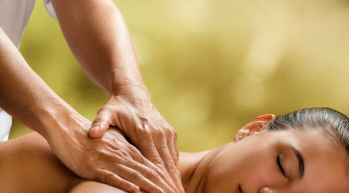 Чем популярен массаж на дому?