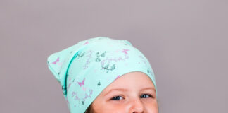 Где купить детскую одежду оптом?