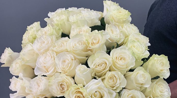 Как заказать доставку цветов для жены на 8 марта