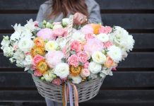 Букеты-гиганты: из каких цветов собрать большой букет