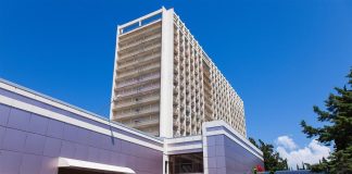 Санаторий для здоровья: кому дают путевку в санаторий и какие процедуры там проходят