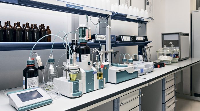 Лабораторное оборудование: назначение, разновидности и критерии выбора