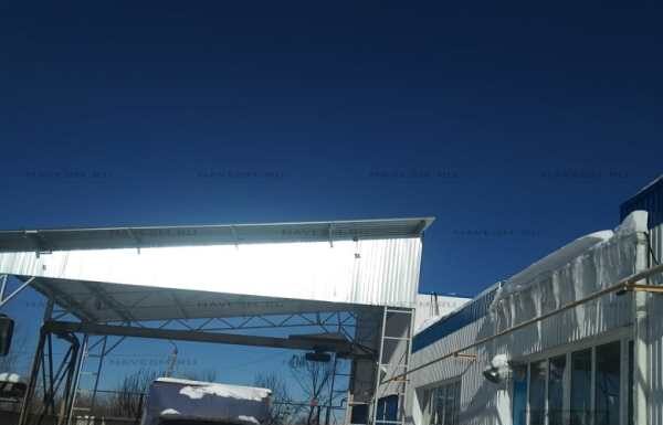 Навес из металлопрофиля: проектирование и установка