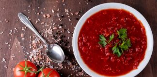 Сочно, сытно и вкусно: рецепт борща с говядиной на зиму пошагово