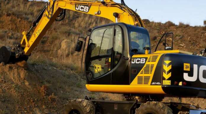 Колёсный экскаватор: особенности и применение