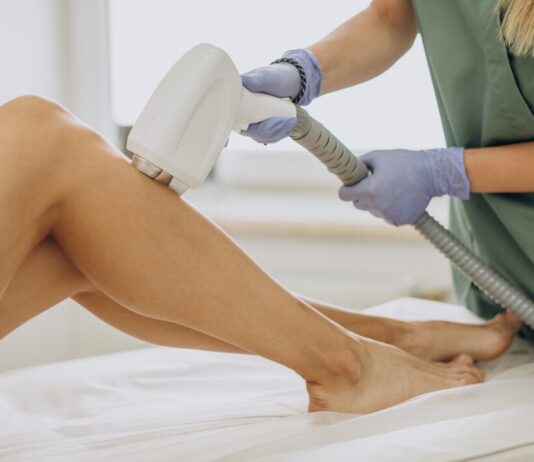 Лазерная эпиляция: что это, как работает и какие плюсы